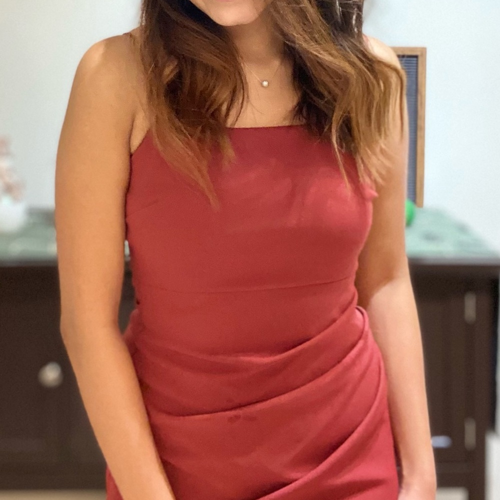 Bodycon Red Dress - Picture 5 of 5